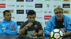 PSM Makassar Saat Konferensi Pers Setelah Laga
